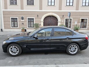 BMW 330e iPerformance Sport (Automata)