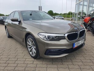 BMW 520d xDrive (Automata) SPORT LINE.MAGYAR.SZALON ÁLLAPOTÚ.RENGETEG EXTRÁVAL