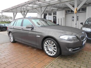 BMW 528i Touring (Automata)