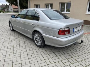 BMW 530i (Automata)