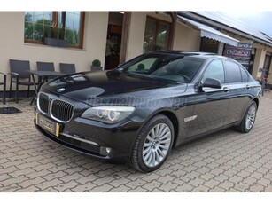 BMW 730d (Automata) HOLTTÉRFIGYELŐ - NAVI - BI-XENON - NAPFÉNYTETŐ - AJTÓSZERVO!