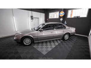 BMW 730i (Automata) Múzeállis minősítéssel