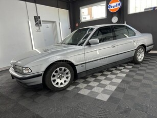 BMW 740i (Automata)