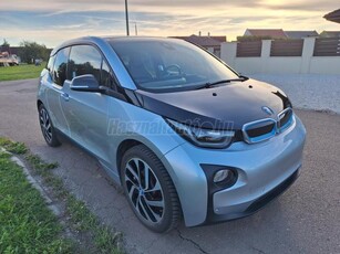 BMW I3 94Ah (Automata) 65ekm.BŐR.Pan.Tető.NagyNAVI.Kamera.Ülésfűtés.LED.CCS