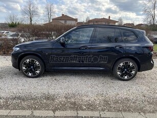 BMW IX3 Impressive Magyar. legmagasabb felszereltség. vonóhorog