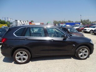 BMW X5 xDrive30d (Automata) PANORÁMATETŐ! 154e.KM!VEZETETT SZERVIZKÖNYV!