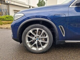 BMW X5 xDrive45e (Automata) X-Line-2ÉV GARANCIA-Magyar-Végig Szervizelt-Panoráma-360Kamera-Vonóhorog