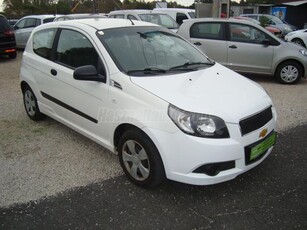 CHEVROLET AVEO 1.2 16V Base MEGKIMÉLT SZÉP ÁLLAPOT. UJ GUMIK