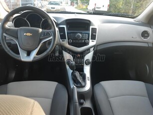 CHEVROLET CRUZE 1.6 L AC 2012-es forgalomba helyezés! Friss műszaki vizsga! 156342 kilométer! Klimás! von