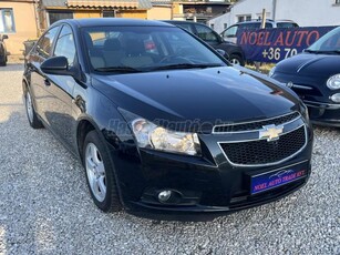 CHEVROLET CRUZE 1.6 LS Garantált km! Leinformálható!!