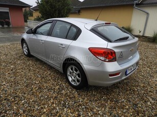 CHEVROLET CRUZE 2.0 D LT Plus