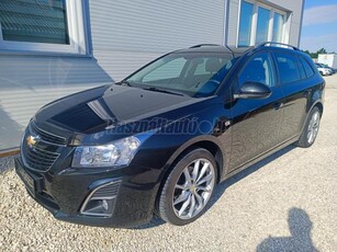 CHEVROLET CRUZE SW 1.7d LTZ Kitűnő állapot. Vonóhorog