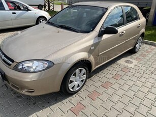 CHEVROLET LACETTI 1.4 16V Elite AC