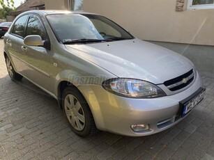 CHEVROLET LACETTI 1.4 16V Star AC