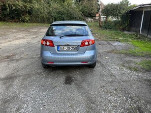 CHEVROLET LACETTI 1.6 16V Elite Klan