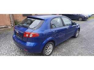 CHEVROLET LACETTI 1.8 16V Platinum