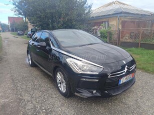 CITROEN DS5 2.0 HDi Hybrid4 Design MCP6