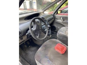 CITROEN XSARA PICASSO 1.6 SX Plus