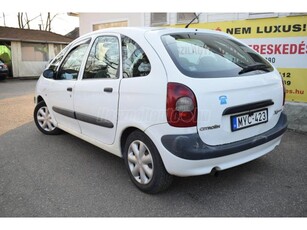 CITROEN XSARA PICASSO 2.0 HDi Tolató kamera!