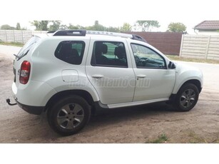 DACIA DUSTER 1.5 dCi Exception Mo végig márkaszervizes navigácios