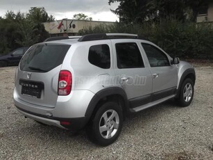 DACIA DUSTER 1.6 Cool 105LE-SZIVO BENZIN KLIMA-KITŰNŐ-1 ÓRÁN BELÜL NÉVREIRVA ELVIHETŐ