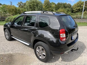 DACIA DUSTER 1.6 Outdoor 4x4 ÚJKORA ÓTA MAGYAR KAPCSOLHATÓ 4X4 csak 138.000.KM Vonóhorog 6 os kézi váltó