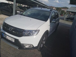 DACIA LOGAN MCV 0.9 TCe Stepway EURO6.2 Eredeti fényezéssel