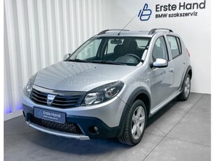 DACIA SANDERO 1.5 dCi Stepway 'KLÍMA - VONÓHOROG - PÓTKERÉK - SZERVIZKÖNYV'