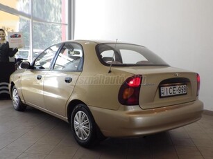 DAEWOO LANOS 1.3 S Sedan