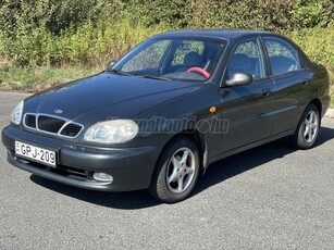 DAEWOO LANOS 1.5 SE