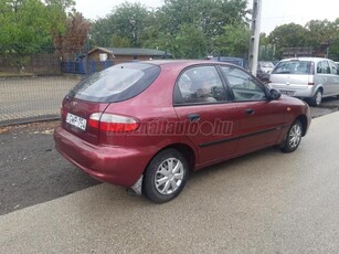 DAEWOO LANOS 1.5 SE