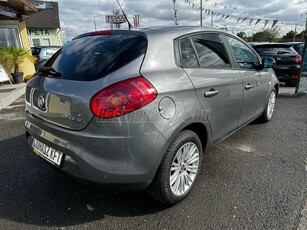 FIAT BRAVO 1.4 16V Active 106.000 Km!!! Vezetett szervizkönyv!!!