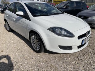 FIAT BRAVO 1.4 16V Actual MEGKÍMÉLT ÁLLAPOTBAN 175000 KM