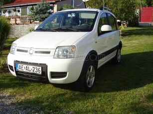 FIAT PANDA 1.2 4x4 Climbing Friss nagyszervíz ! Klímás! Költségmentes állapot ! 112ezerkm!