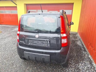 FIAT PANDA 1.2 4x4 Climbing KEVÉS KM