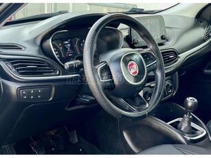 FIAT TIPO 1.4 16V Mirror / Mo-i!/ 1.Tulaj!/ Gyári fény!/ Vezetett SZK!/ Tempomat/ Uconnect/ Multi.korm!