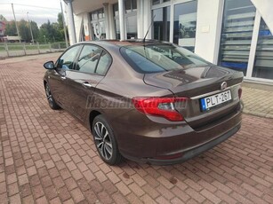 FIAT TIPO 1.6 Multijet 16V Easy itthoni.vezetett szervizkönyv