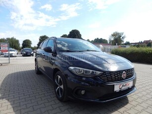 FIAT TIPO 1.6 Multijet Lounge Vezetett Szervizkönyv.123eKm