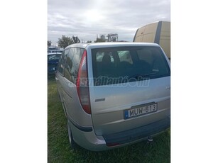 FIAT ULYSSE 2.2 JTD Dynamic (7 személyes )