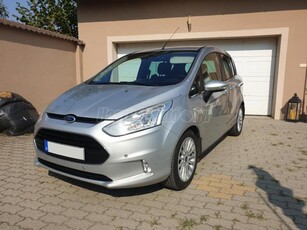 FORD B-MAX 1.6 TDCi Titanium X sérülésmentes. bluetooth. xenon. szervizfüzet. ablakfűtés.elol-hatul parkolo rad