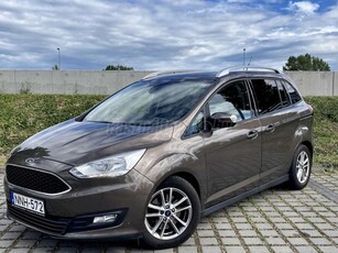 FORD C-MAX Grand1.5 EcoBoost Trend Végig vezetett szerviz/Friss vezérlés/Akár 3 év műszaki garancia