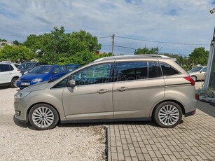 FORD C-MAX Grand1.5 TDCi DPF Titanium NAVI-ALU-PDC-DIGITKLÍM-V.HOROG