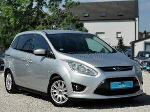 FORD C-MAX Grand2.0 TDCi Champions Powershift Tempomat+Digitklíma+Keyless+Go+Garantált km++3