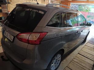 FORD C-MAX Grand2.0 TDCi Titanium [7 személy]