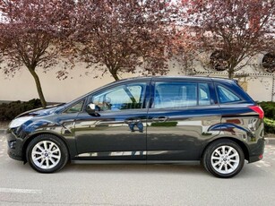 FORD C-MAX Grand2.0 TDCi Titanium Powershift NAVI-MULTIMÉDIA-TEMPOMAT-ÜLÉSFŰTÉS-SZÉP ÁLLAPOT!