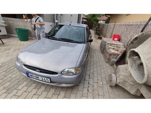 FORD ESCORT 1.4 Club