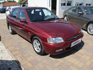 FORD ESCORT 1.4 Club MEGKIMÉLT SZÉP ÁLLAPOT 77-EZER KM !