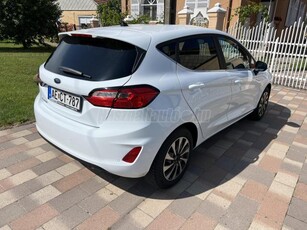 FORD FIESTA 1.0 EcoBoost Titanium Magyar! LED-ES lámpa. ülésfűtés. szélvédő fűtés. kormány fűtés. táblafelismerő