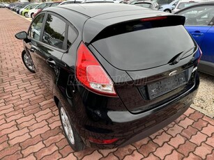 FORD FIESTA 1.25 Titanium 102.000KM!!! Végig Vezetett Szervízkönyv.Ülésfűtés.Hangvezérlés