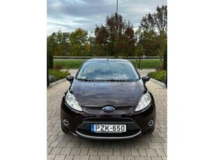 FORD FIESTA 1.25 Titanium Tulajdonostól Digi Klima ÜlésFűtés Vezetett Szervíz Költségmentes állapotban